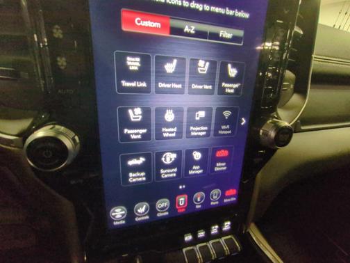 2019 RAM 2500 Laramie Crew Cab 4x4 6'4' Box