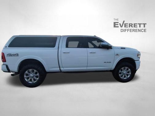 2019 RAM 2500 Laramie Crew Cab 4x4 6'4' Box