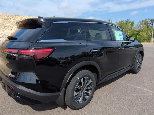 2025 INFINITI QX60 Pure