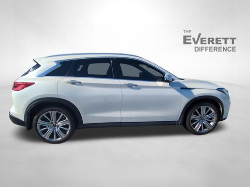 2022 INFINITI QX50 SENSORY