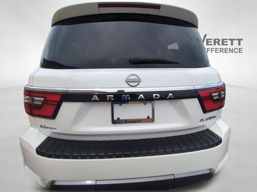 Aspen White TriCoat Pearl 2022 Nissan Armada Platinum 4WD
