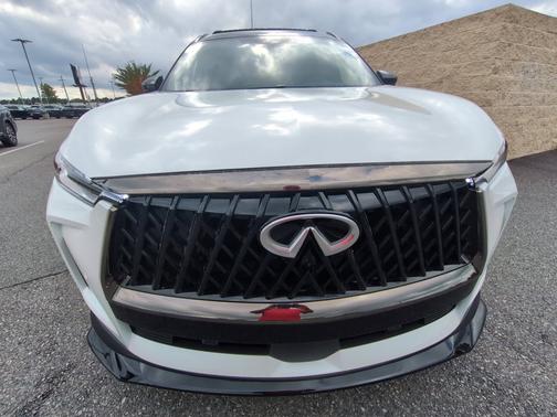 Radiant White/Black Obsidian 2027 INFINITI QX60 SPORT AWD