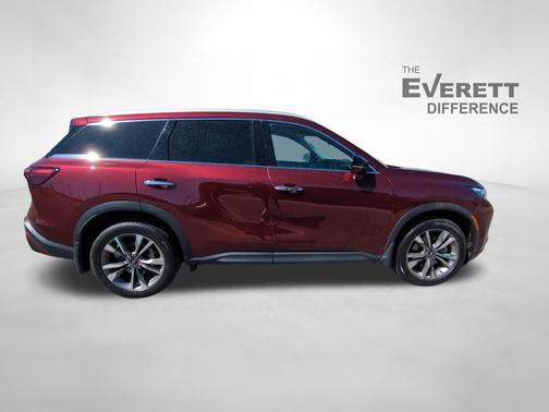 2024 INFINITI QX60 Luxe