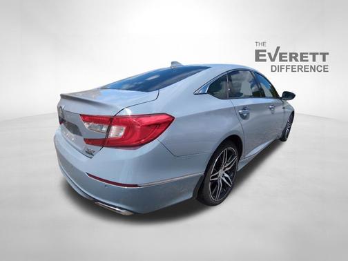 Sonic Gray Pearl 2021 Honda Accord Touring 2.0T