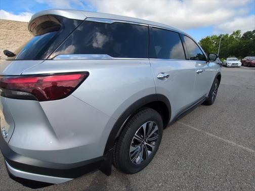 2023 INFINITI QX60 Pure
