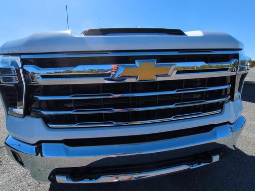 2024 Chevrolet Silverado 2500 LTZ