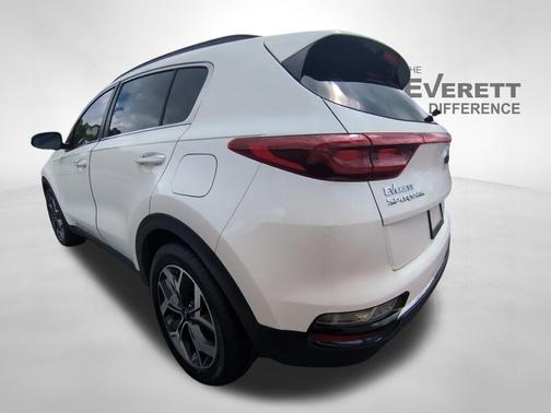 Snow White Pearl 2021 Kia Sportage EX
