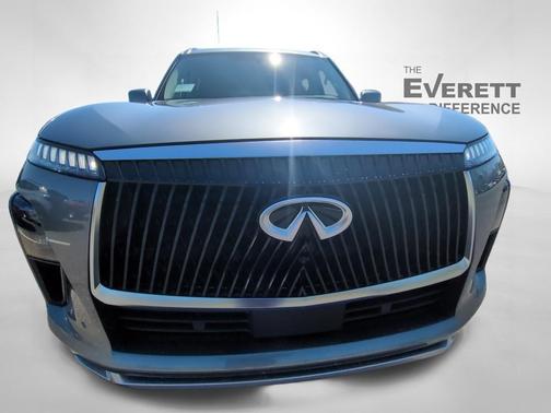 Dynamic Metal 2026 INFINITI QX80 Luxe