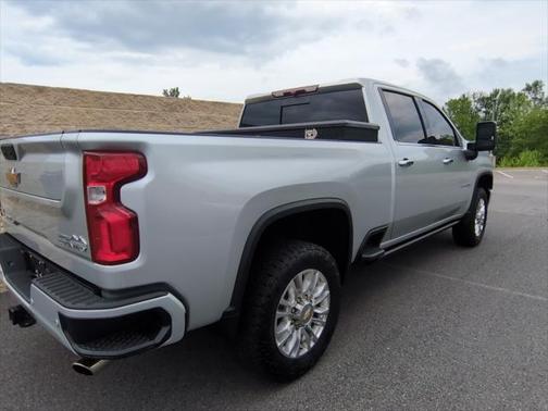 2022 Chevrolet Silverado 2500 High Country