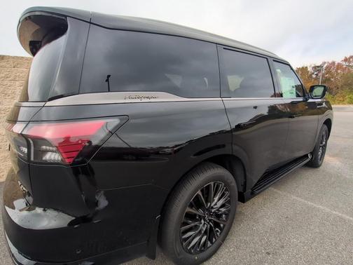 2026 INFINITI QX80 AUTOGRAPH AWD