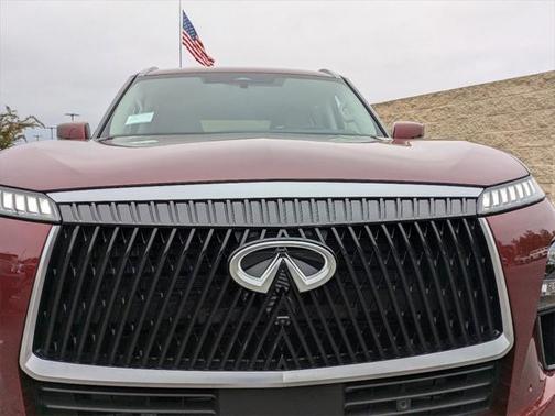 2025 INFINITI QX80 SENSORY AWD