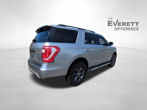 Iconic Silver Metallic 2020 Ford Expedition XLT