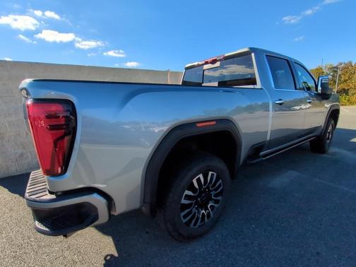 2024 GMC Sierra 2500 Denali Ultimate