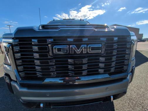 2024 GMC Sierra 2500 Denali Ultimate