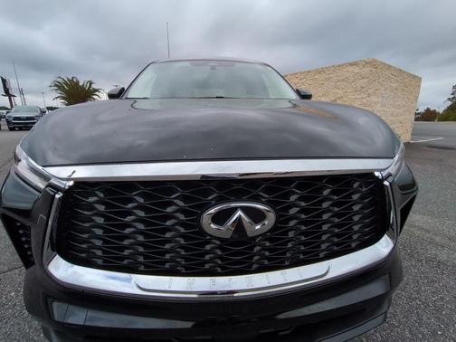 2025 INFINITI QX60 Pure