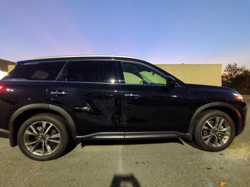 2025 INFINITI QX60 Luxe