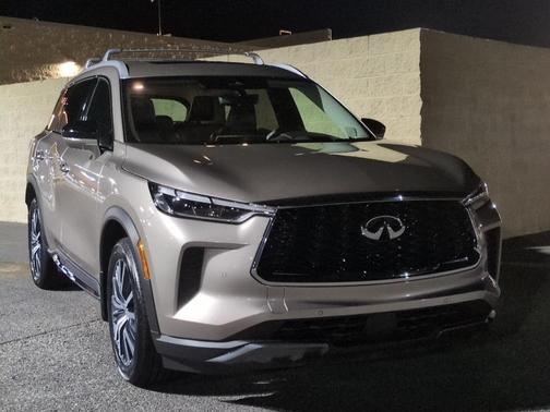 2023 INFINITI QX60 SENSORY