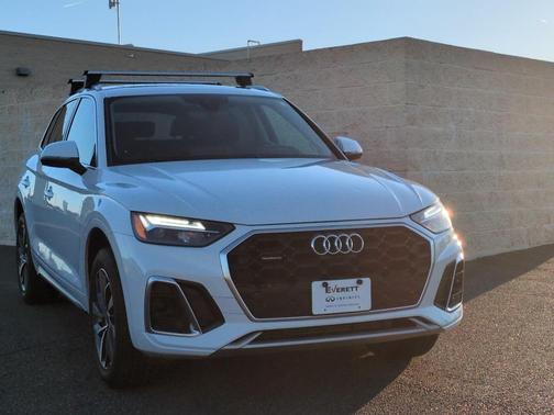 2024 Audi Q5 45 S line Premium Plus