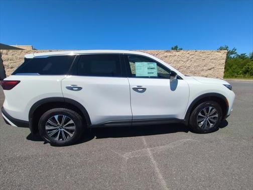 2025 INFINITI QX60 Pure