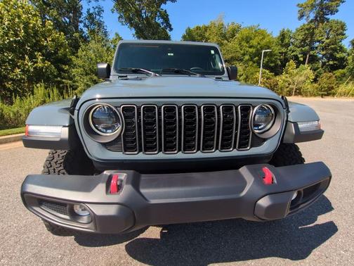 Anvil Clearcoat 2025 Jeep Wrangler Rubicon