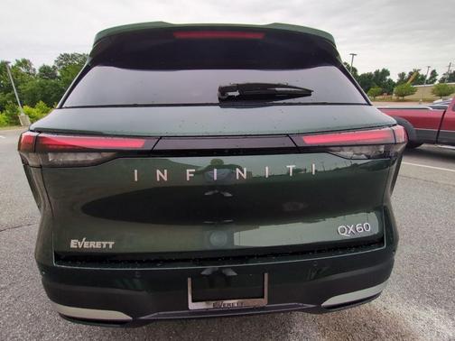 Deep Emerald 2027 INFINITI QX60 LUXE FWD
