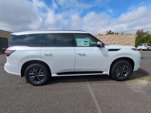 2026 INFINITI QX80 PURE AWD