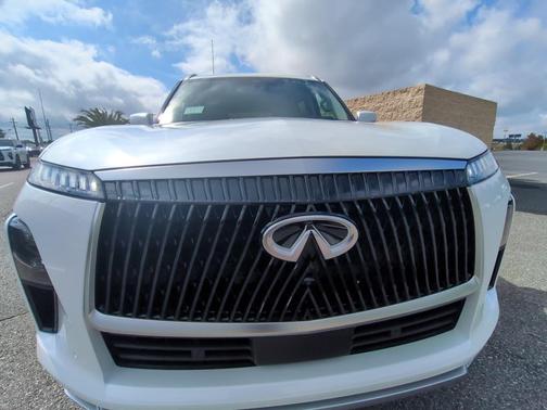 2026 INFINITI QX80 PURE AWD