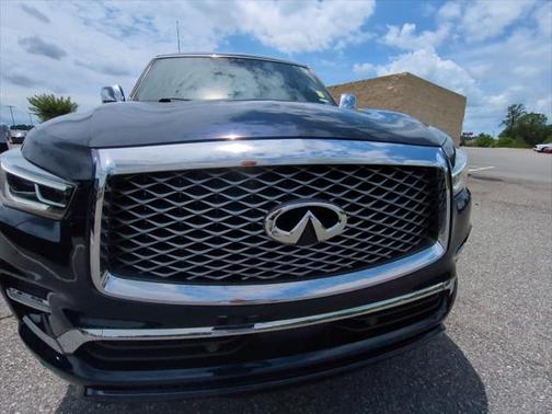 2023 INFINITI QX80 SENSORY AWD