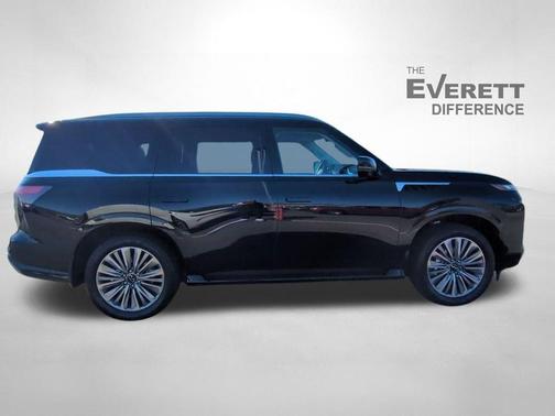 2025 INFINITI QX80 Luxe