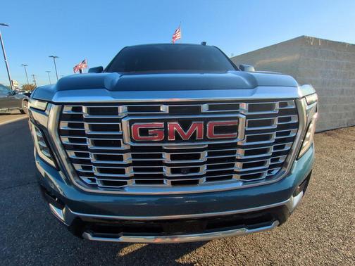 Downpour Metallic 2025 GMC Yukon Denali