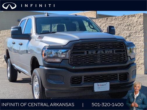 2024 RAM 2500 Tradesman Crew Cab 4x4 6'4' Box