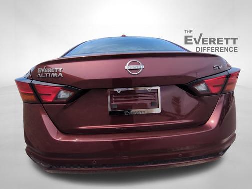 Garnet Pearl Metallic 2024 Nissan Altima 2.5 SV