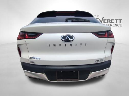 Majestic White 2022 INFINITI QX55 LUXE