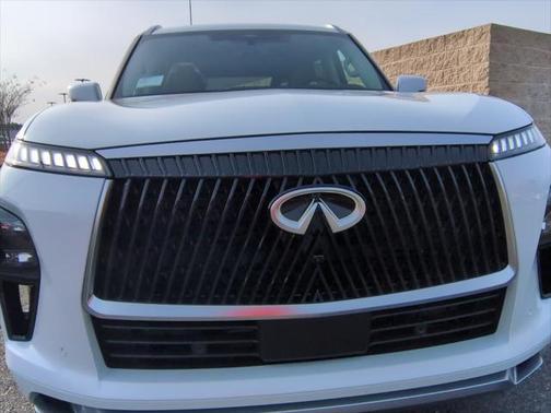 2025 INFINITI QX80 SENSORY AWD