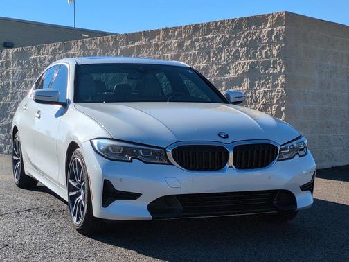 2020 BMW 330 330i