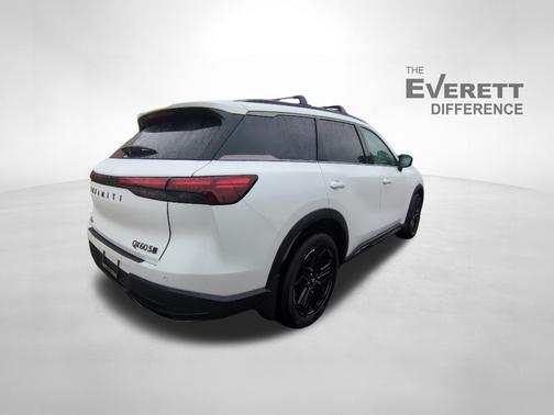 Radiant White 2026 INFINITI QX60 SPORT AWD