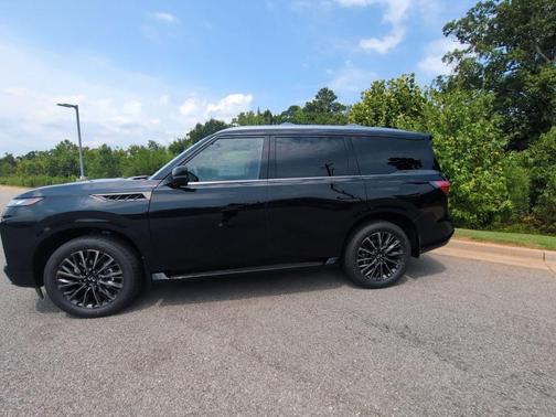 Mineral Black 2027 INFINITI QX80 AUTOGRAPH