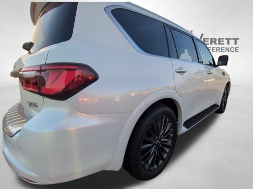 2024 INFINITI QX80 PREMIUM SELECT AWD