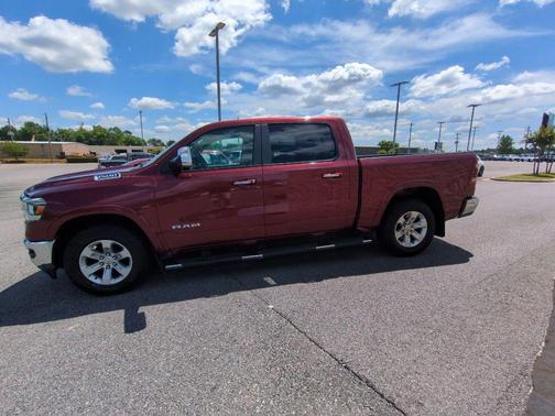 Delmonico Red Pearlcoat 2019 RAM 1500 Laramie