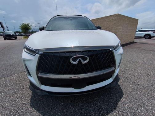 Radiant White/Black Obsidian 2026 INFINITI QX60 SPORT AWD