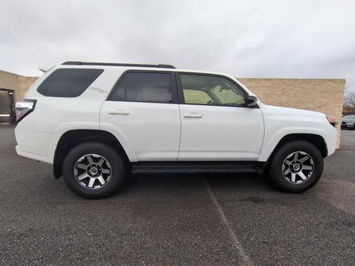 2024 Toyota 4Runner TRD Off Road Premium