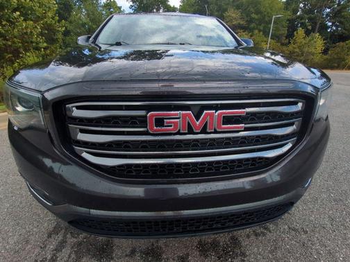 Iridium Metallic 2017 GMC Acadia SLT-1