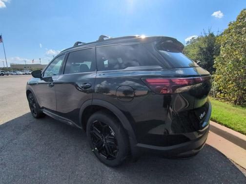 Mineral Black 2027 INFINITI QX60 SPORT AWD