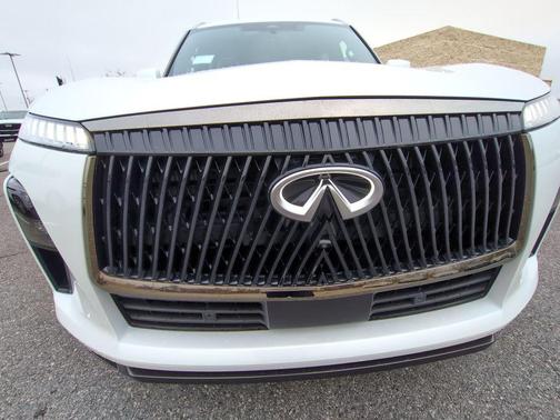 2026 INFINITI QX80 AUTOGRAPH AWD