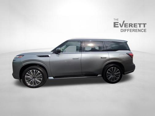 Dynamic Metal 2026 INFINITI QX80 Luxe