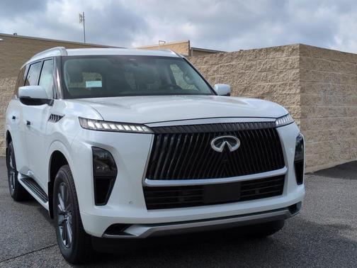 2026 INFINITI QX80 PURE