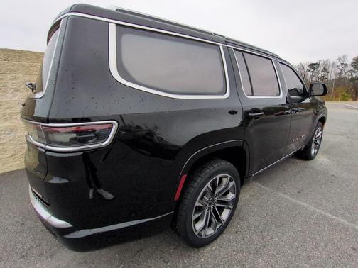 2024 Jeep Grand Wagoneer Series III 4x4