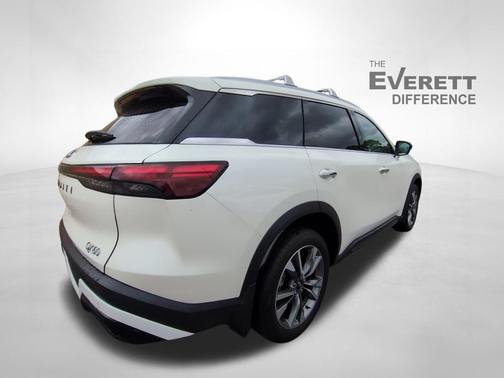 2024 INFINITI QX60 Luxe