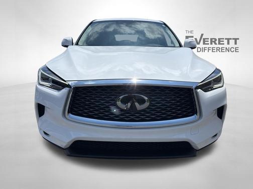 Lunar White 2024 INFINITI QX50 PURE