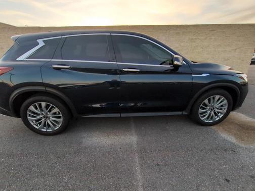 2024 INFINITI QX50 PURE AWD